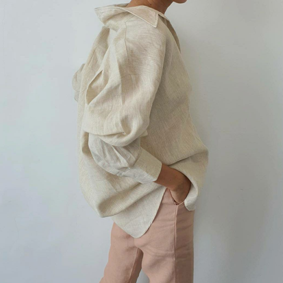 TL0001 Oversized Shirt, 100% Pure Linen Shirt, Long Sleeve Shirt with a Loose Fit. Can Be Worn in Many Styles, Comfortable Fabric.