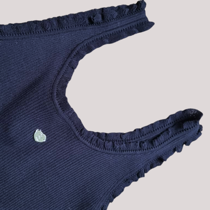 Petal Trim Tank, Premium Workmanship, Special Tailoring, Can Be Worn on Both Sides, Has 1 Size, Elegant and Feminine Design. Uses Ribbed Fabric for Flexibility and a Snug Fit. Comfortable to Wear All Day Long.