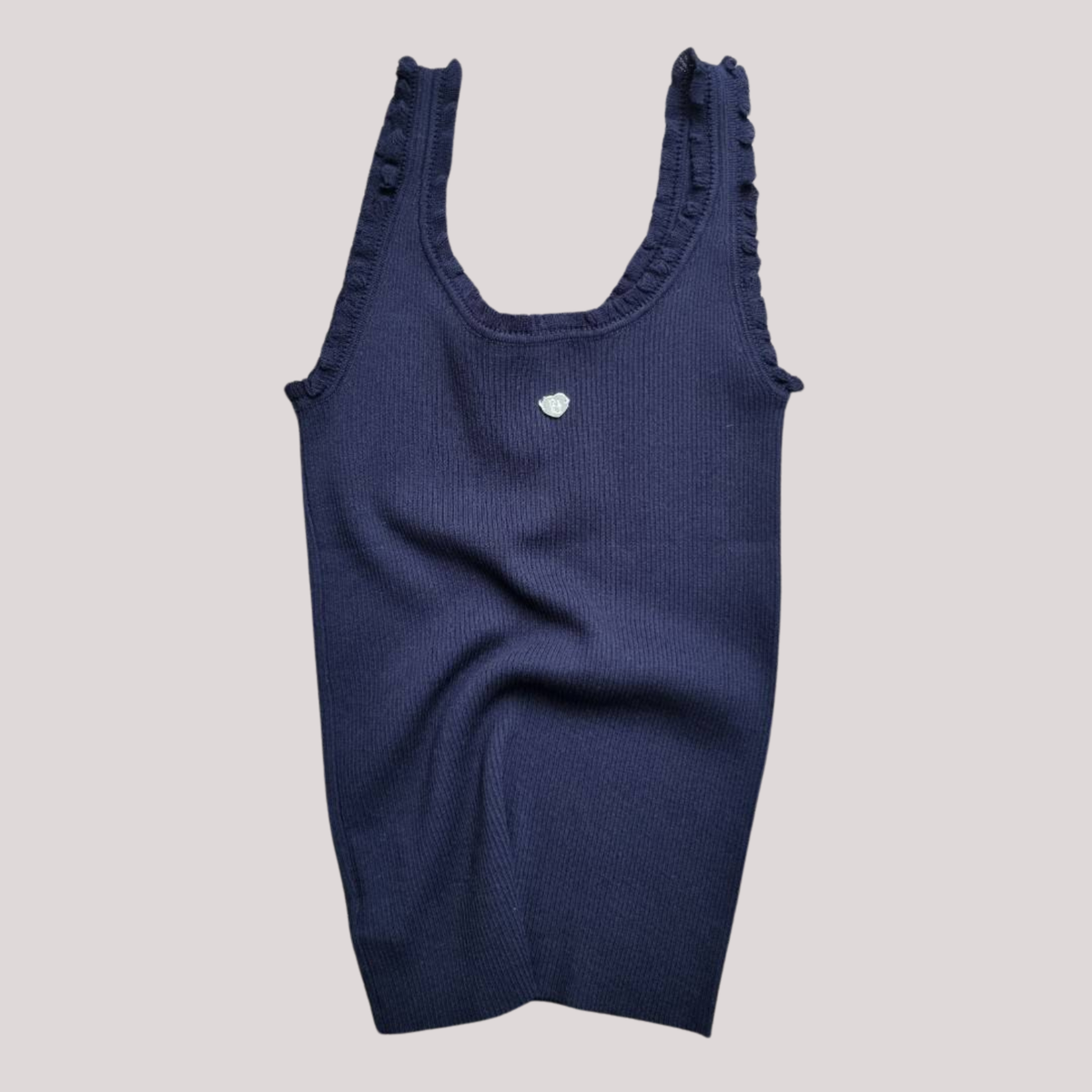 Petal Trim Tank, Premium Workmanship, Special Tailoring, Can Be Worn on Both Sides, Has 1 Size, Elegant and Feminine Design. Uses Ribbed Fabric for Flexibility and a Snug Fit. Comfortable to Wear All Day Long.